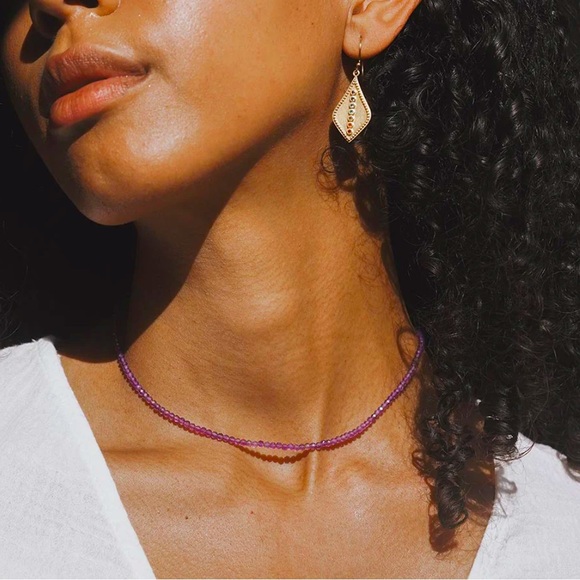 Satya Jewelry Embrace Bliss Amethyst Crown Chakra Choker - Picture 1 of 6